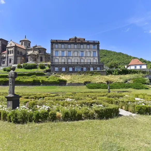 Musée Sahut / Jardin de Bosredon