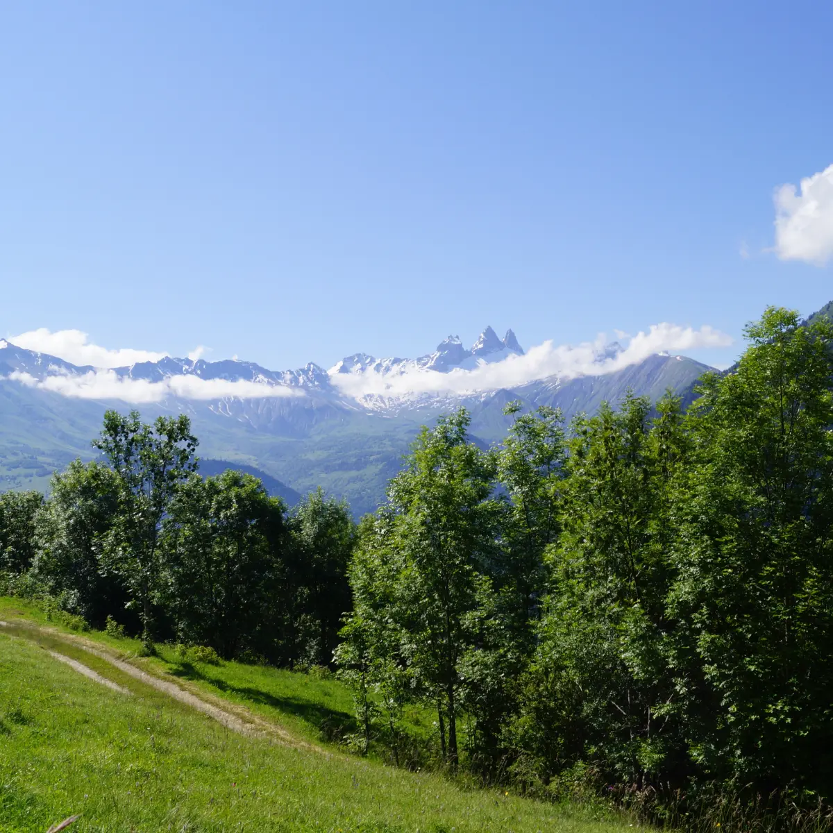 Paysage des 3 Croix sur les Aiguilles d'Arves