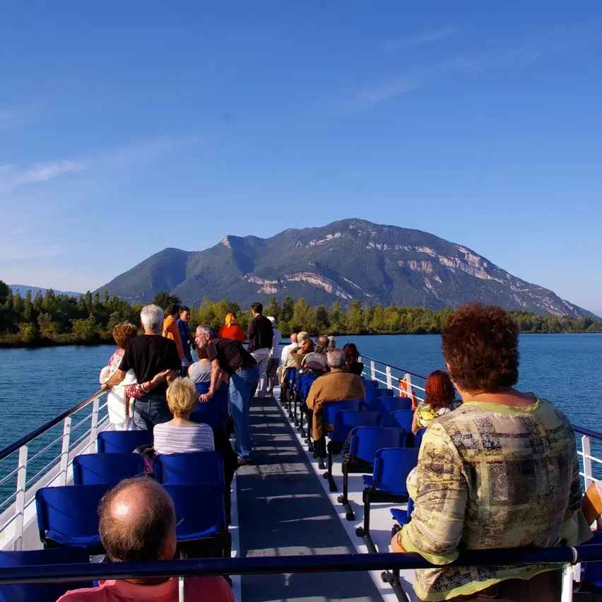 Croisière sur le Haut-Rhône avec Bateaucanal