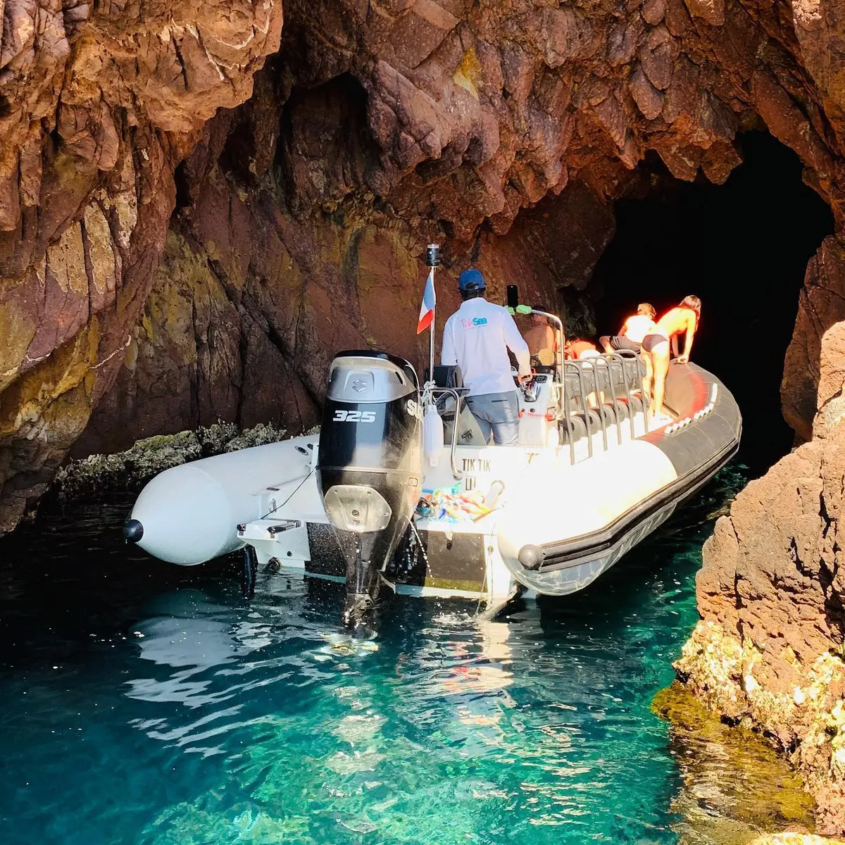 Excursion en mer - Roches rouges de l'Estérel