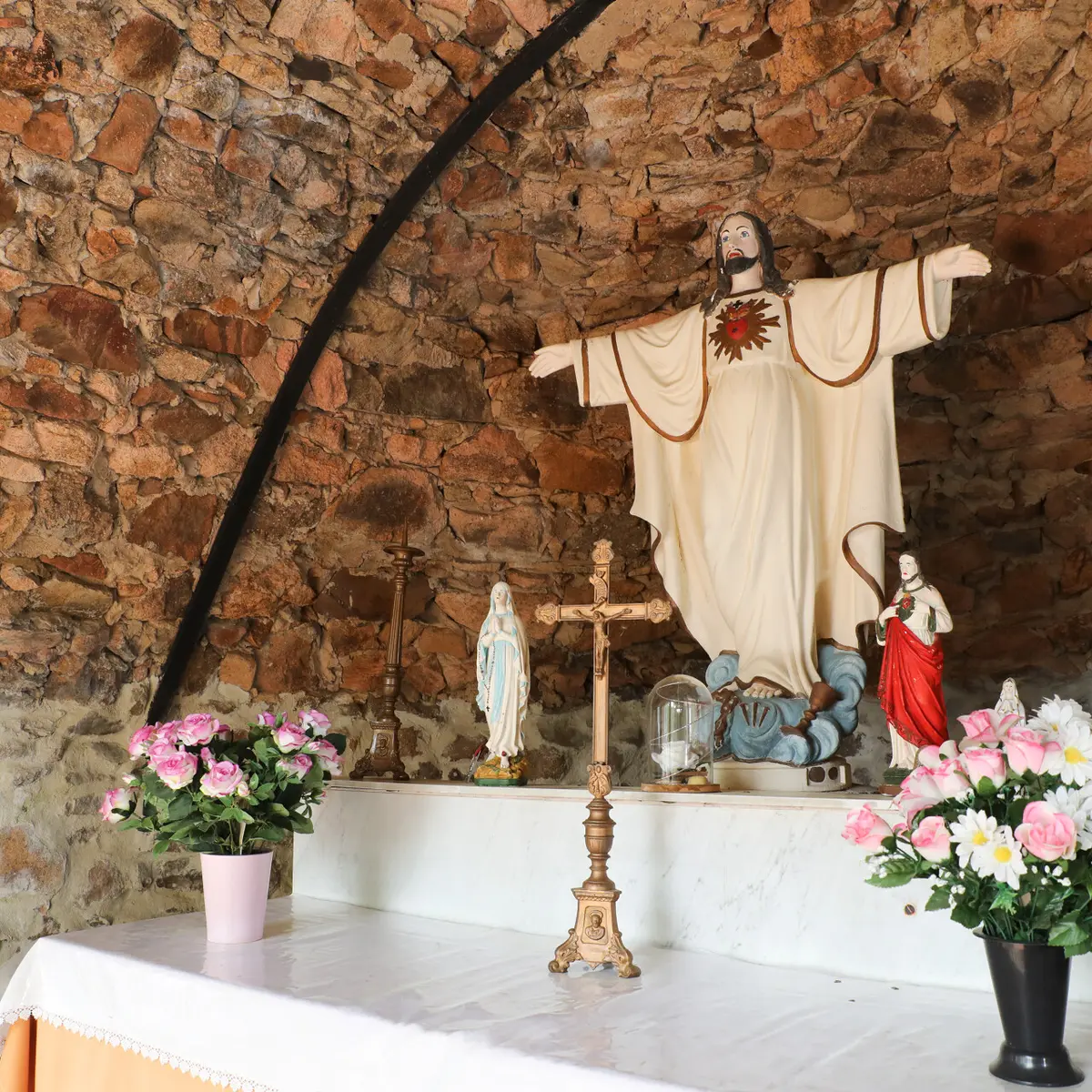 La grotte de Félines