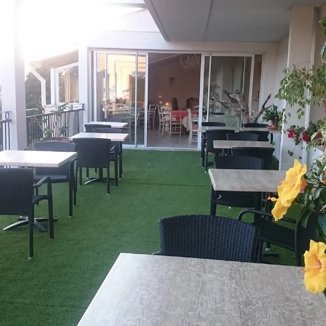 Terrasse au relais provençal