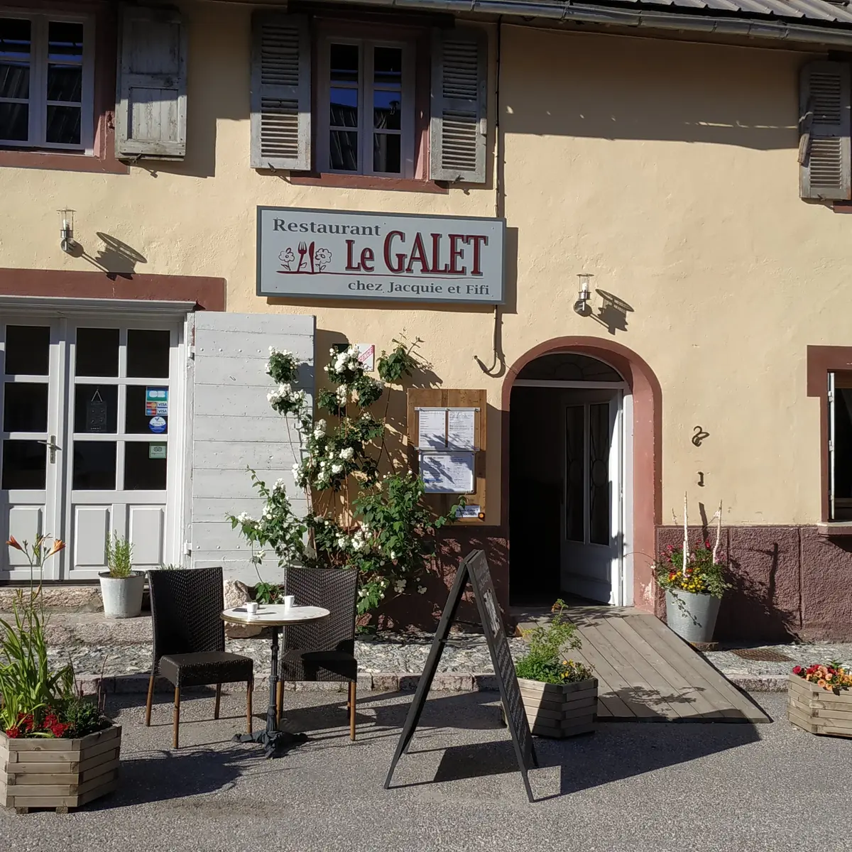 Extérieur vu d’été
