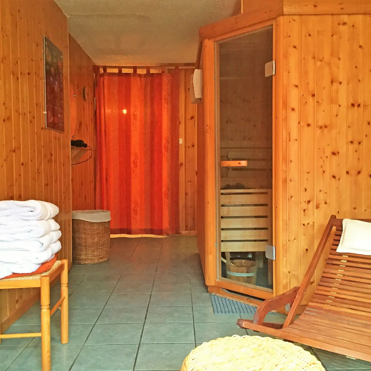 sauna et salle de détente