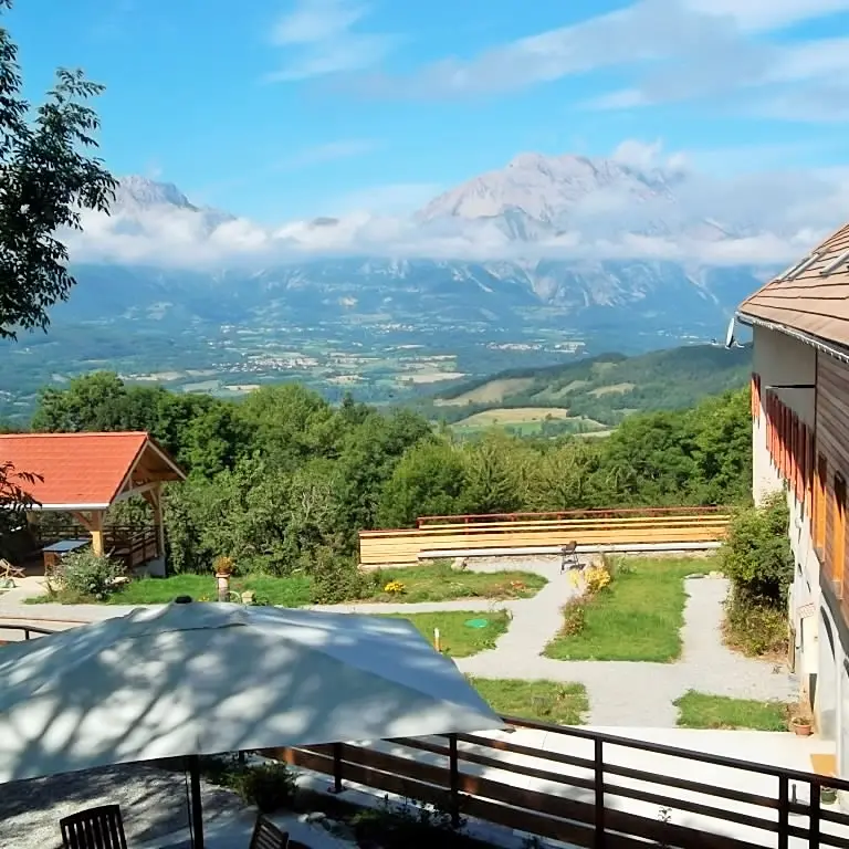 Bed and breakfast 'Comme un écrin...', Saint-Bonnet, Champsaur valley, Hautes-Alpes