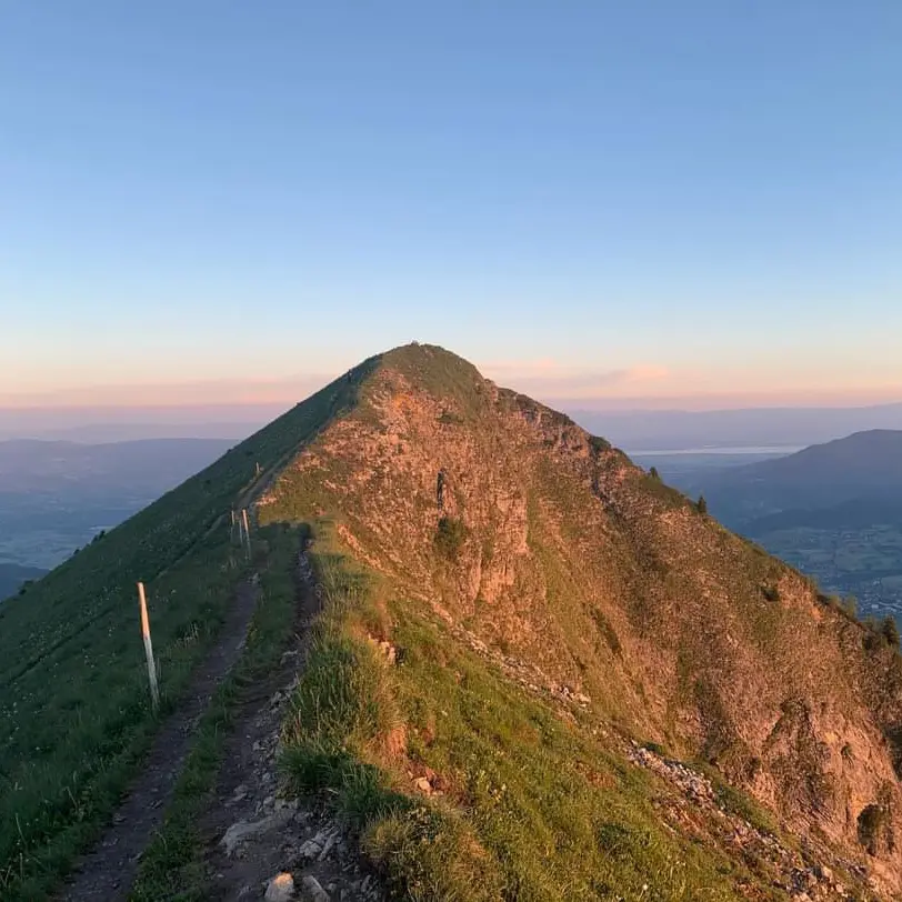 Le Môle au soleil couchant