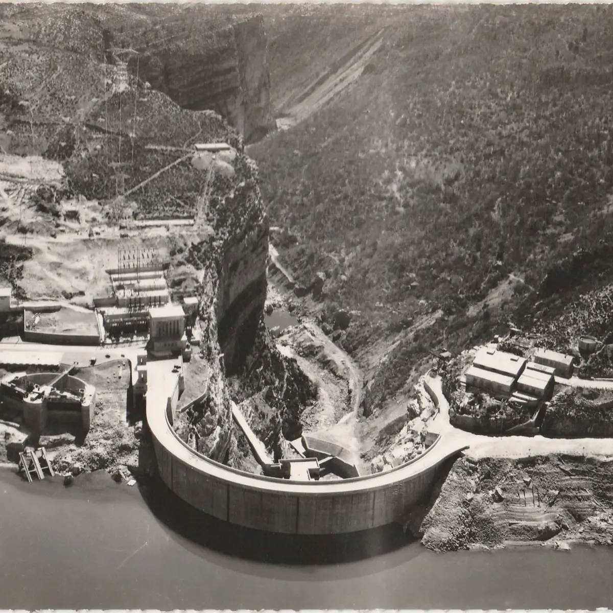 Barrage de Castillon