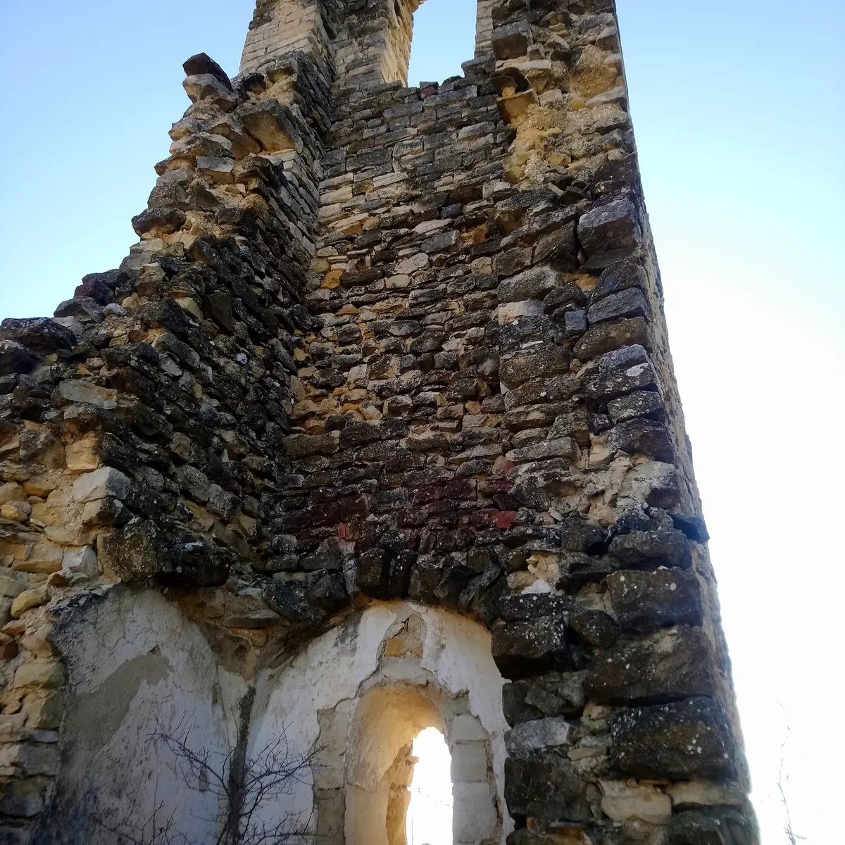 Ancienne église de Montlaux