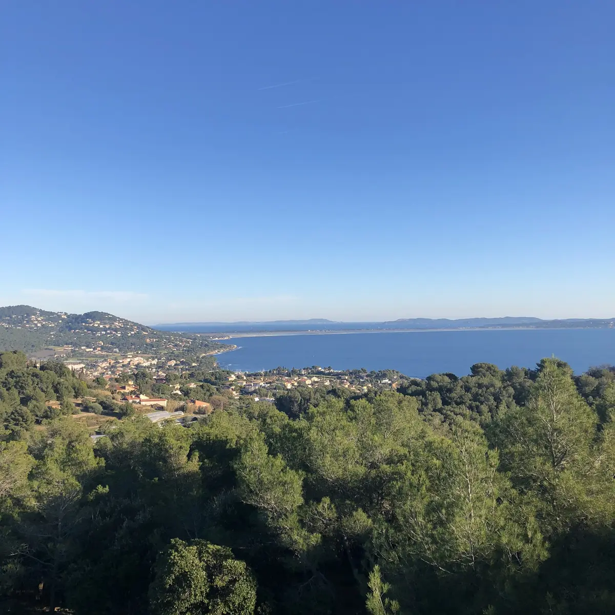 la vue incroyable depuis le fort de la Bayarde