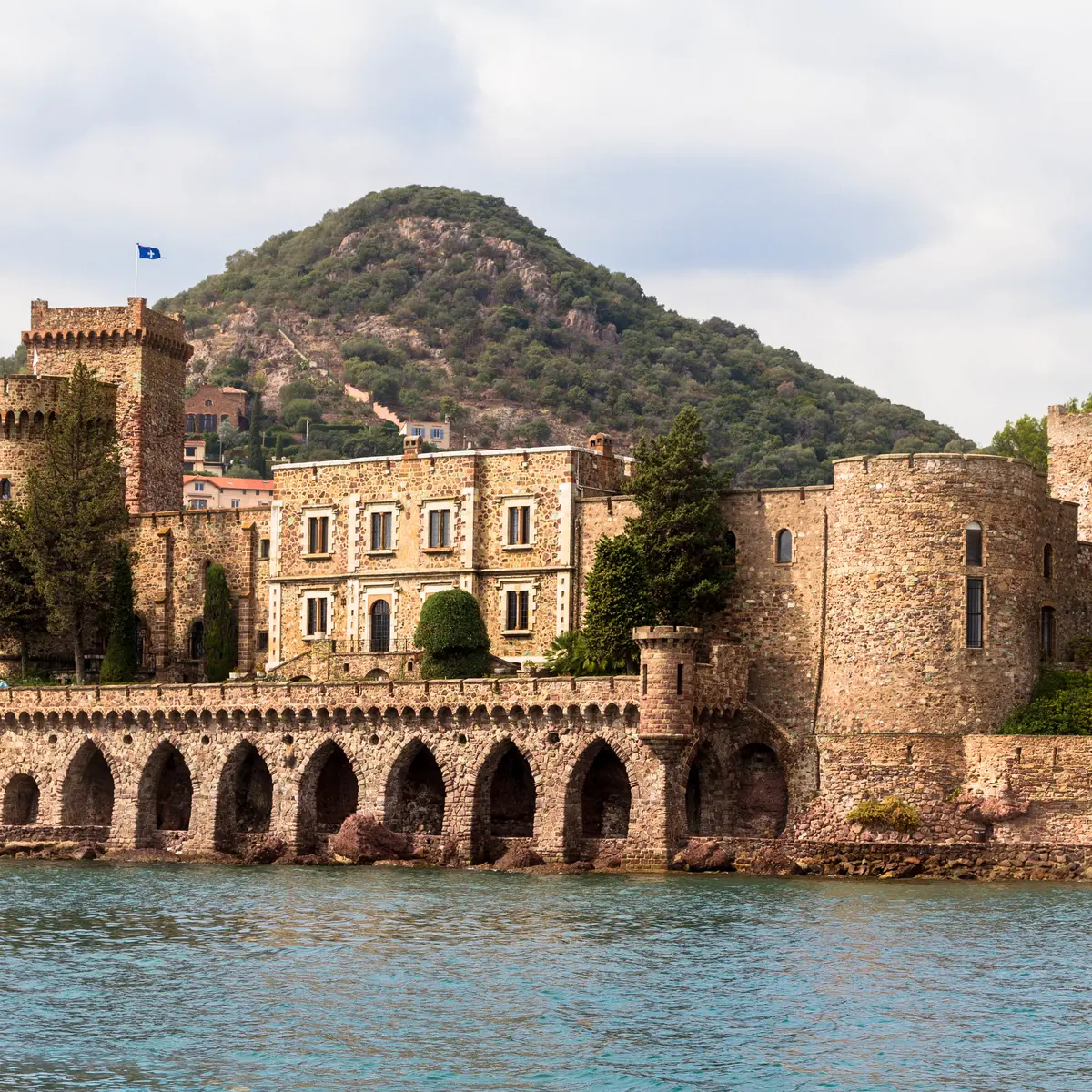 chateau