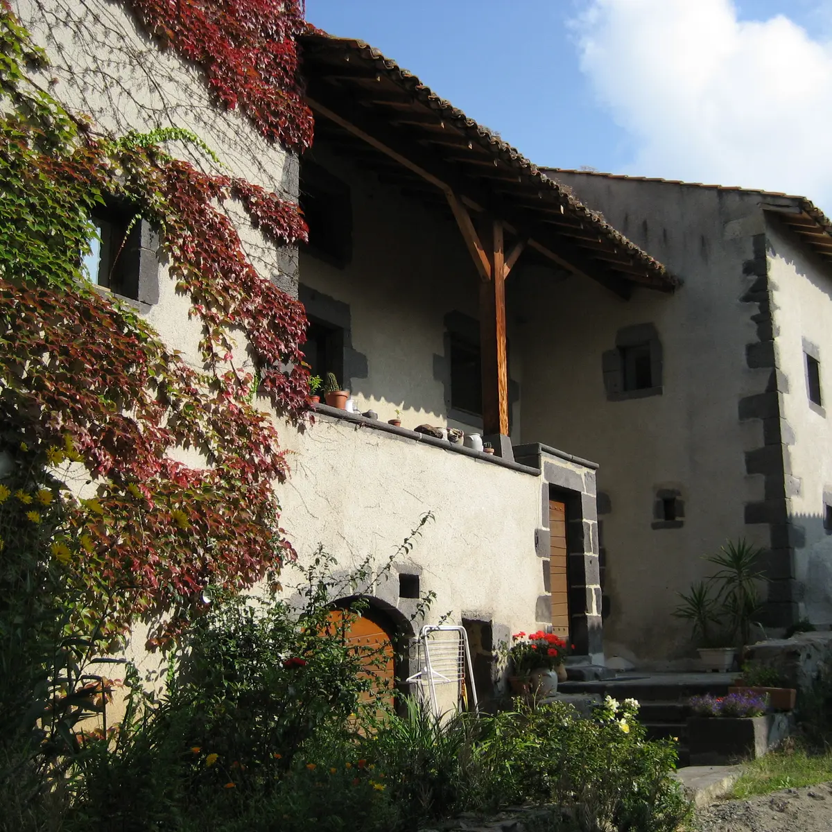 MAISON VIGNERONNE ENVAL
