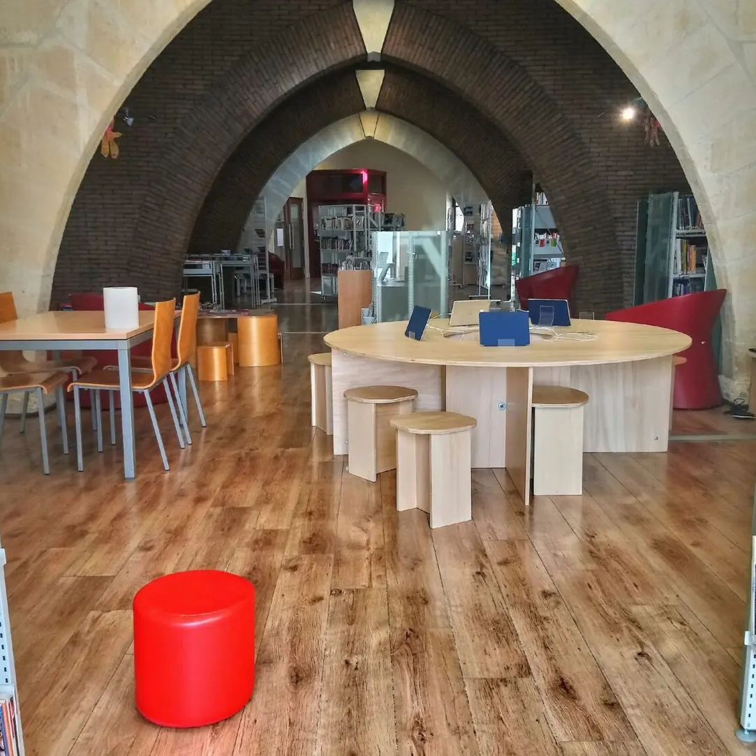 Médiathèque La Regalido_Mouriès_salle 2