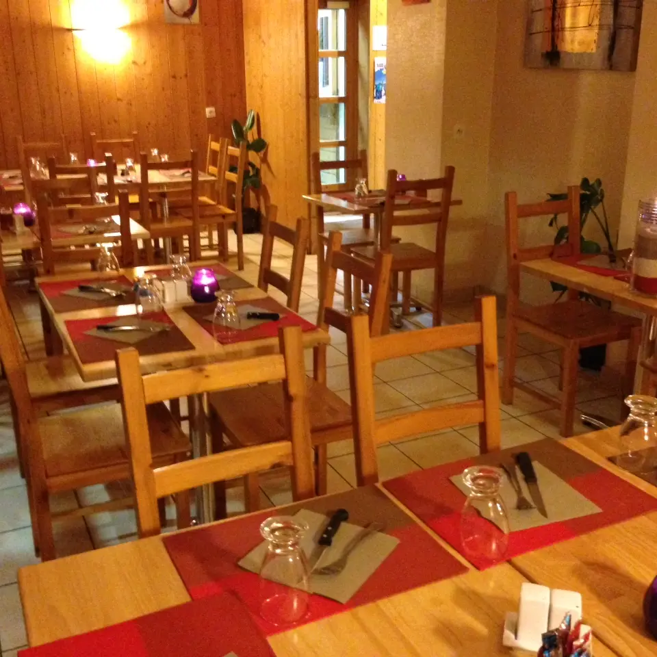 Yeti Salle à manger 3
