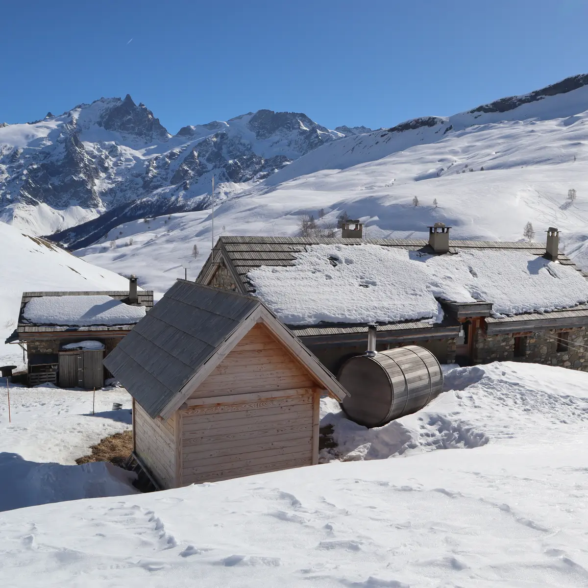 Refuge du Pic du Mas de la Grave