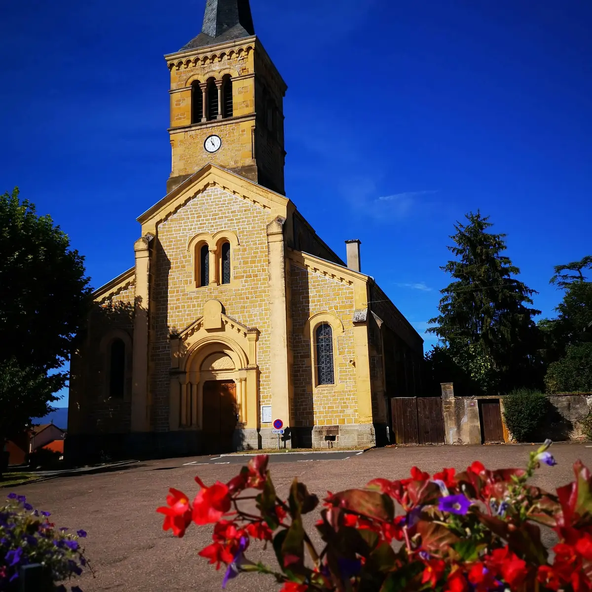 Eglise.jpg
