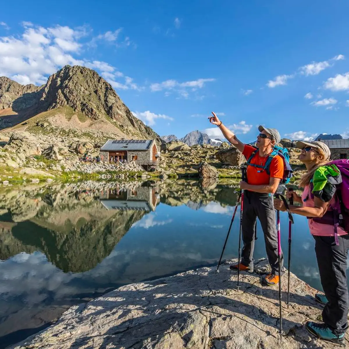 Refuge et lac de Vallonpierre