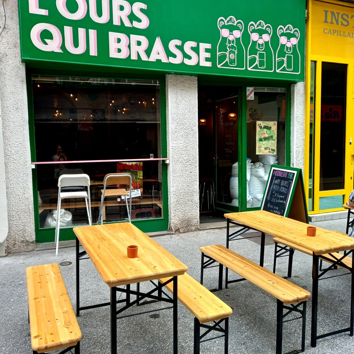 Terrasse rue