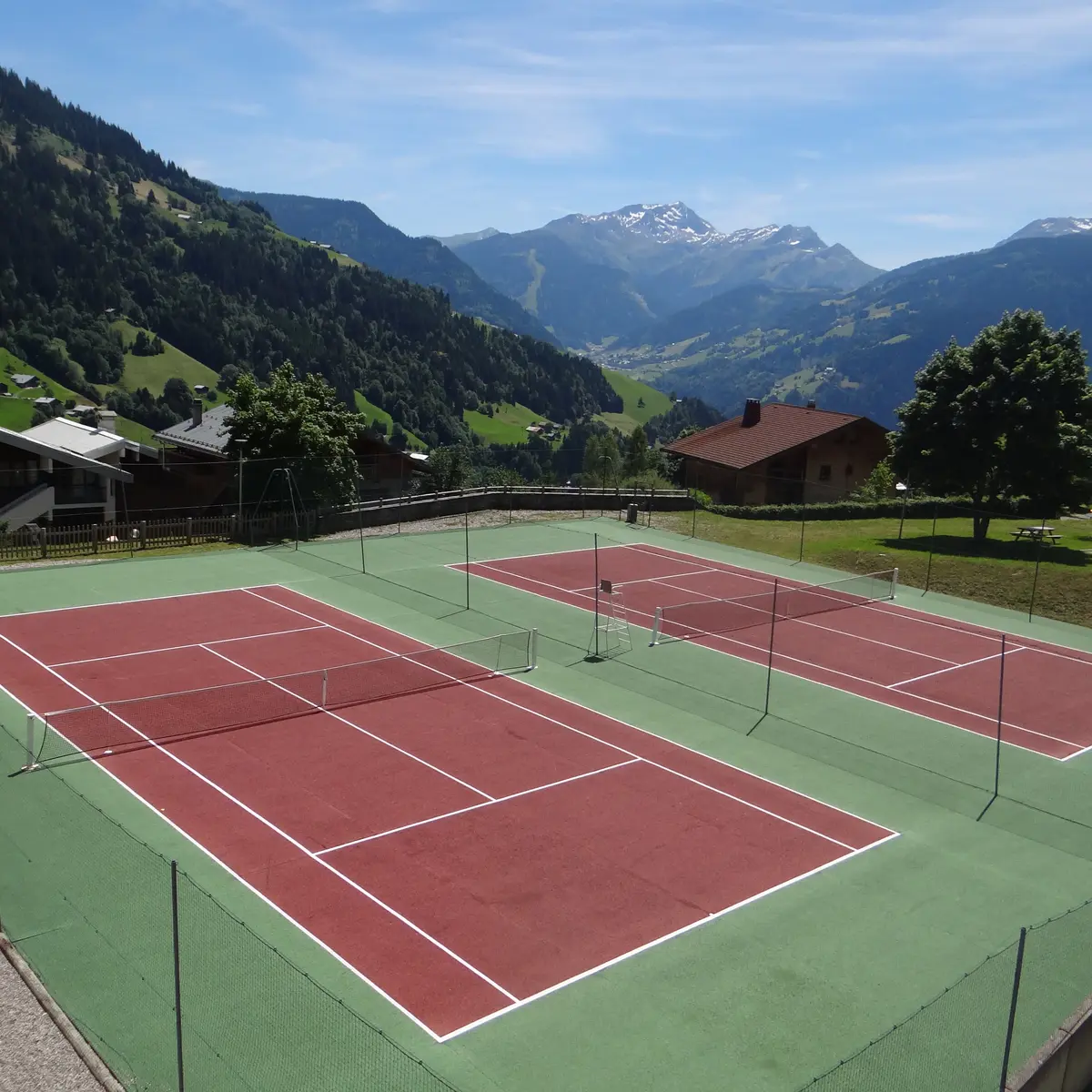 Cours de tennis Hauteluce
