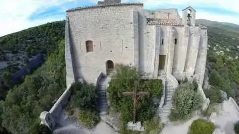 visite du château de saint-saturnin-les-apt / 84490 vaucluse