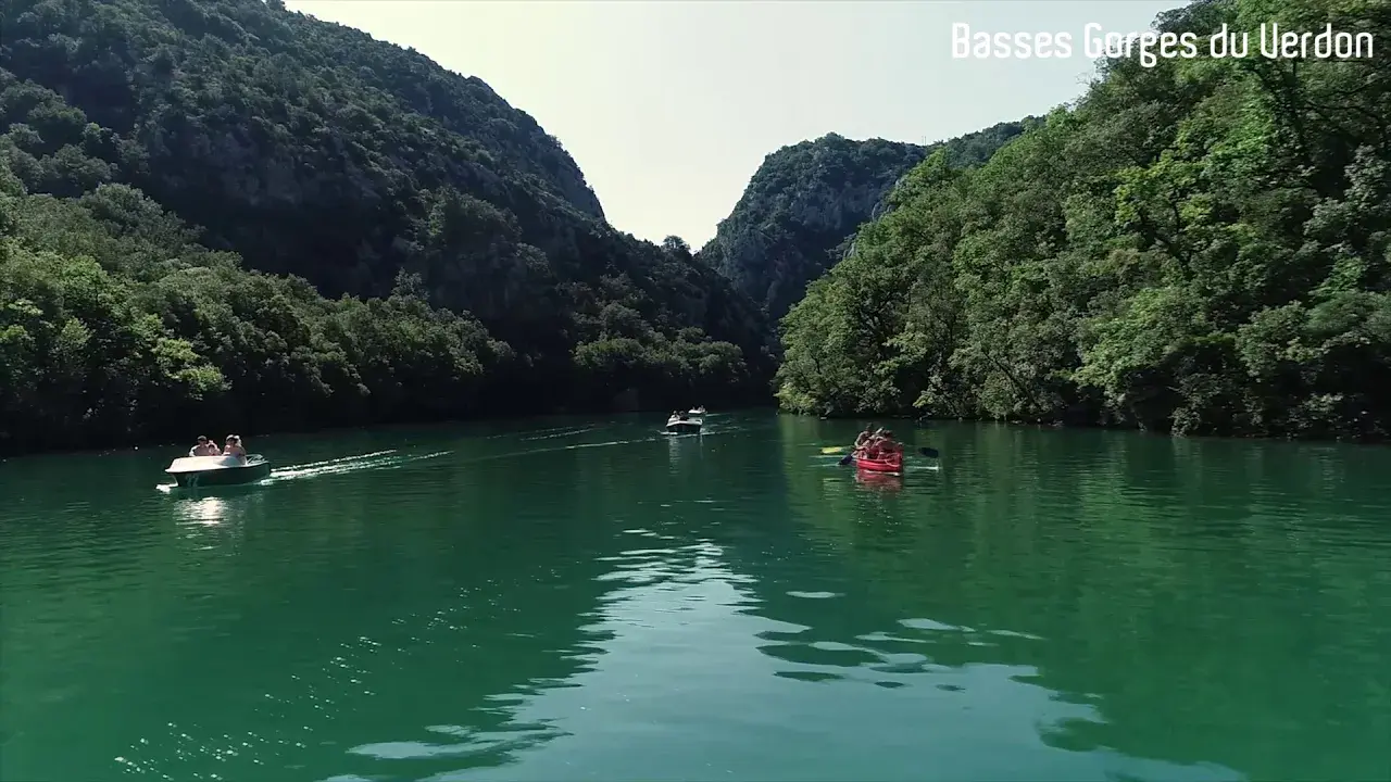 Survol des basses Gorges du Verdon