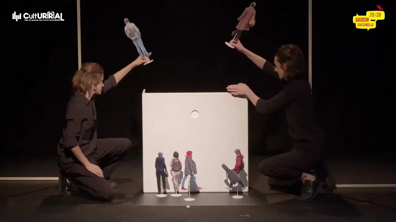 spectacle - c'est ta vie - compagnie 3637