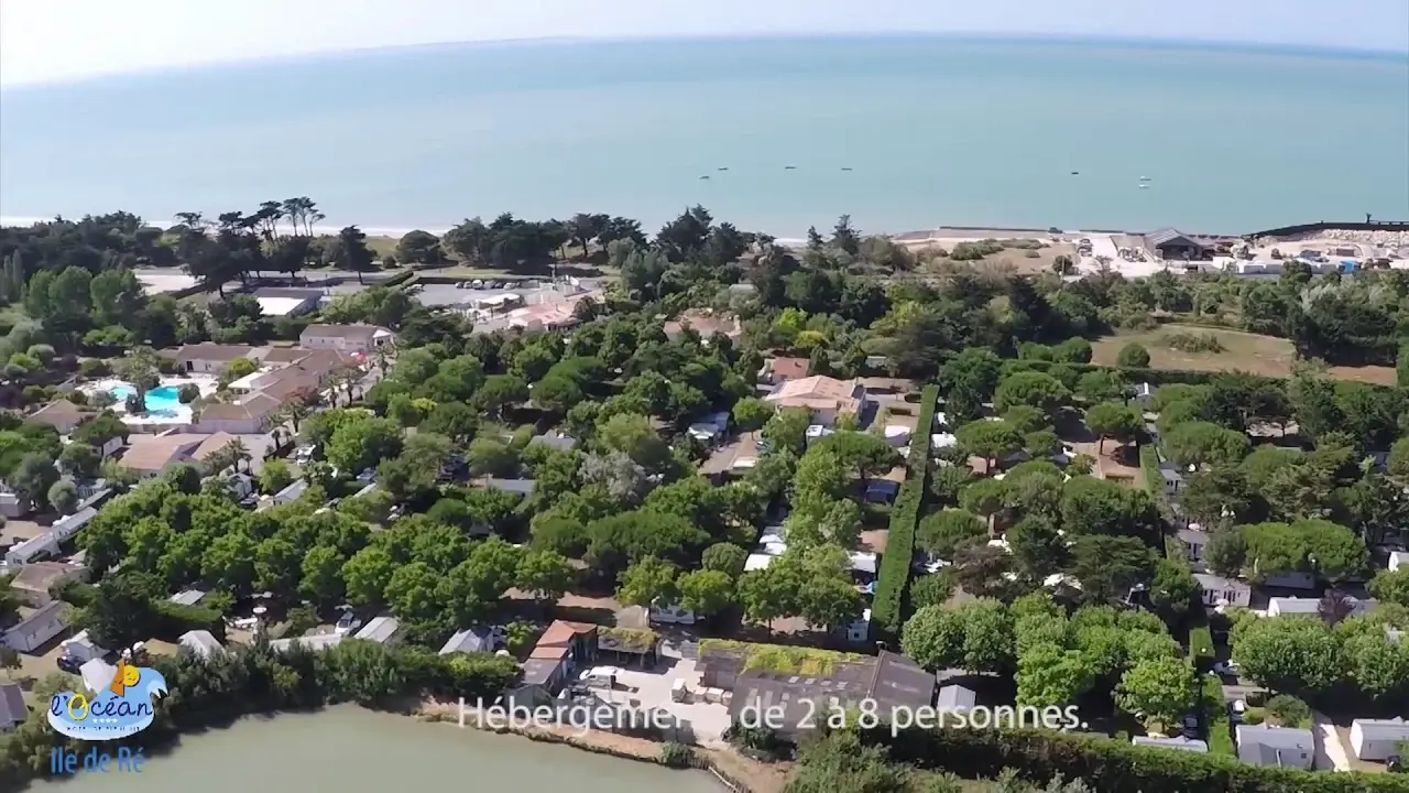 découvrez le camping spa océan 4 étoiles, vue du ciel - Île de ré