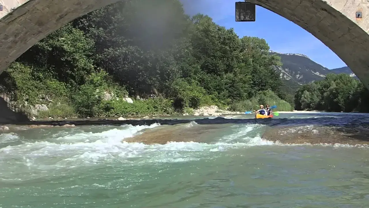 video desente drome canoé die saint croix