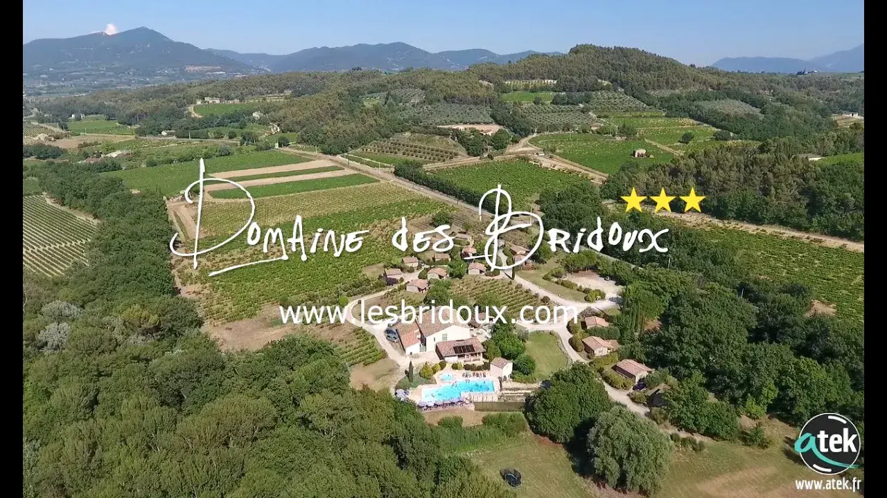 village de gîtes les bridoux en drôme provençale