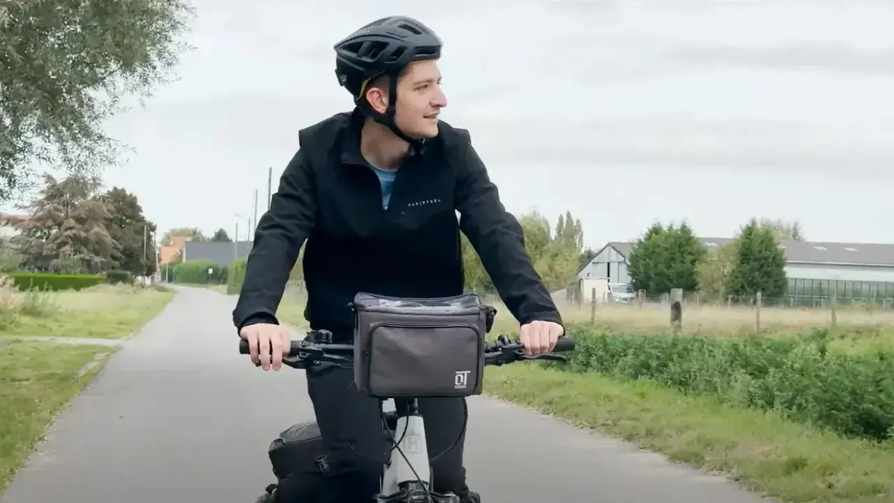 Spot de lancement de L'aventure à Vélo