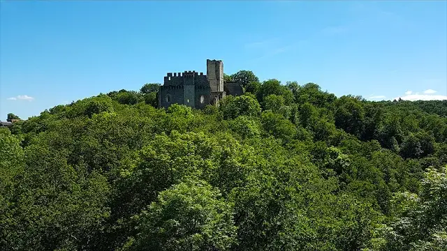 Château de Châlucet - Parc forestier de Ligoure
