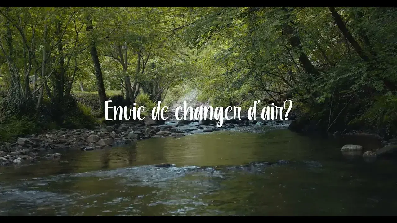 village de gîtes les chalets de la gazonne en aveyron