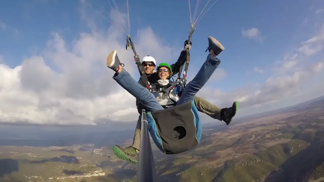 tête à l'envair vidéo