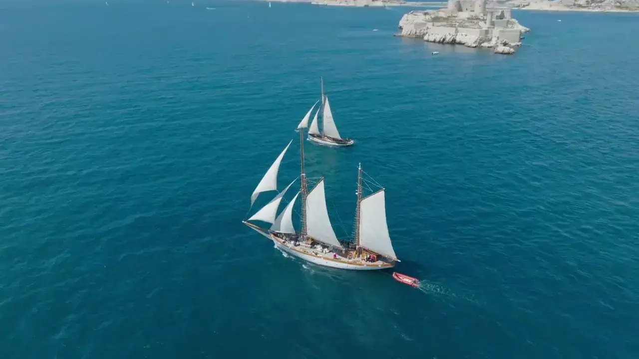 brunch en mer sur le don du vent