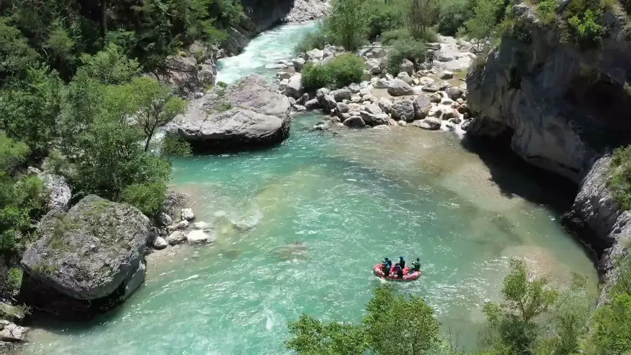 rafting sur le verdon jusqu'au grand canyon