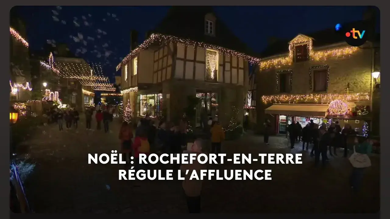 Les illuminations dans le petit village de Rochefort-en-Terre, victime de son succès.