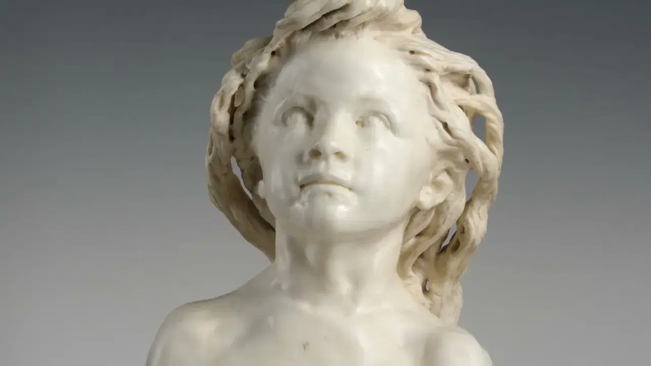 Immersion dans... La Petite Châtelaine de Camille Claudel, au musée La Piscine de Roubaix