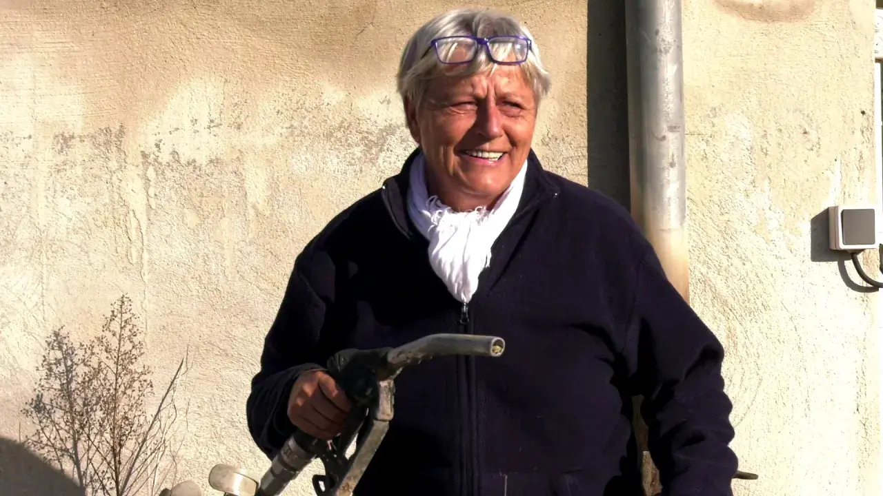 balade  les cheminées des collines, entre pastoralisme et toxic tour