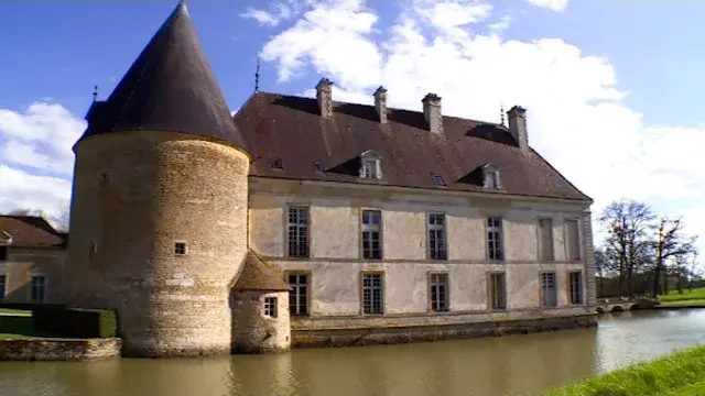 Le château de Commarin : 900 ans dans la même famille !