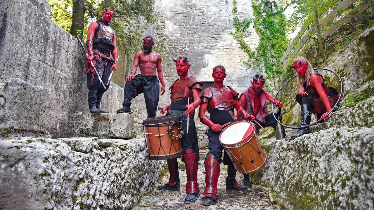 Spectacle La Caravane des Diablotins (par Talents & Cie) - clip officiel 2021