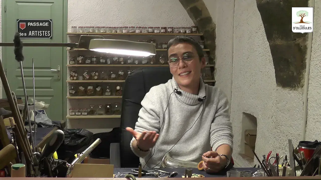 découverte : auxcat'vents avec catherine barthelemy qui nous accueille dans son atelier