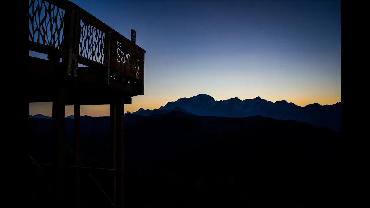 interview-balcon-sur-le-mont-blanc