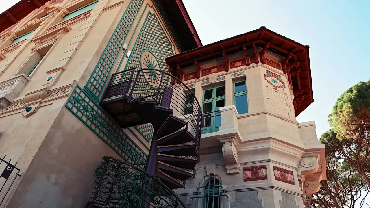 le château des baumes en image