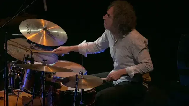 fwad darwich & the new dialects flying stamps live @lecraterescenenationaledal3351