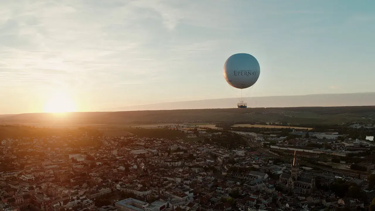 EPERNAY: UN VOYAGE AU COEUR DE LA CHAMPAGNE🍾