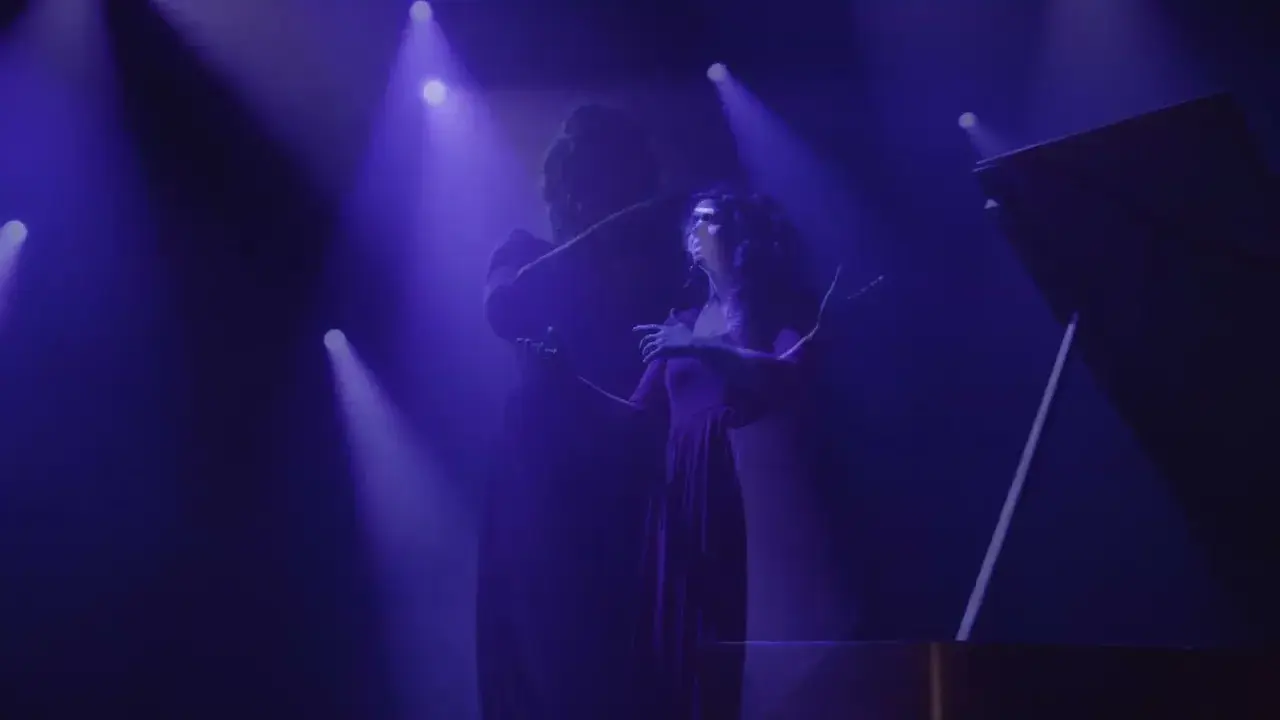 Teaser La Pianiste Rouge