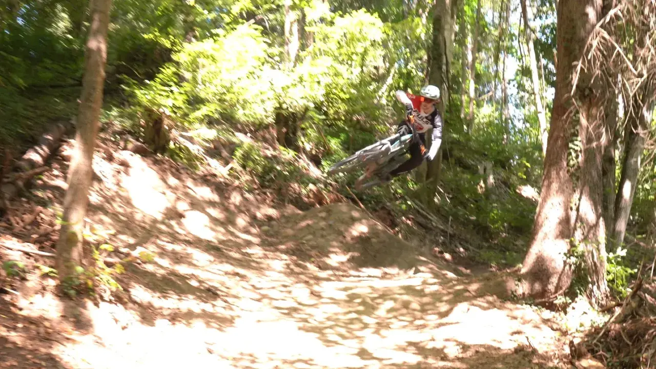 découvrez la piste vtt la valléenne