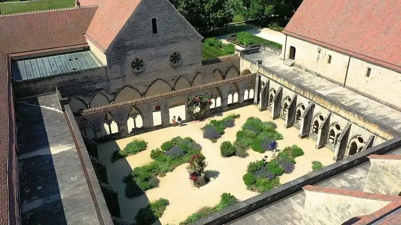 Bienvenue à Noirlac !