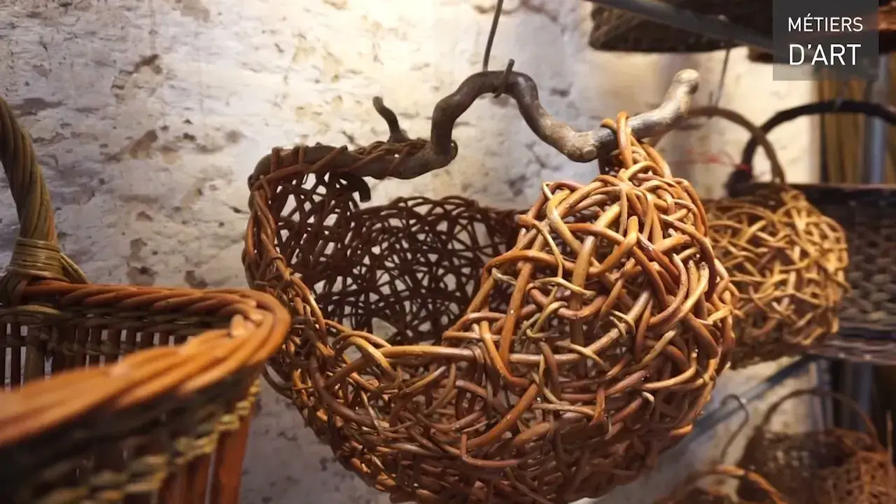 Les métiers d'art à Mirecourt et ses environs : la vannerie avec Valérie Testu