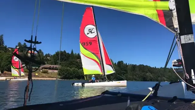 village de gîtes volcans vacances - les chalets du lac d'aydat