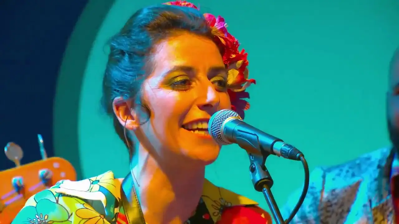 Passion Coco - "Tiburon" - Live @ l'émission d'Antoine CANAL+